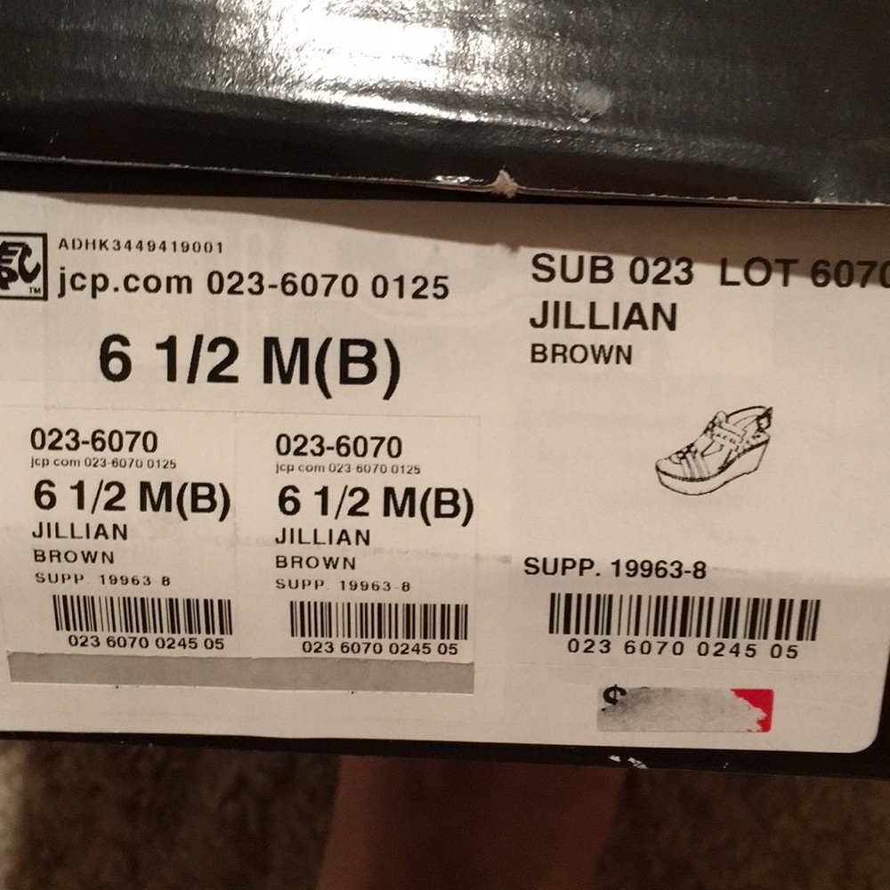 NWT A.N.A. Jillian brown snakeskin sandal heel 6.5 - Picture 9 of 9